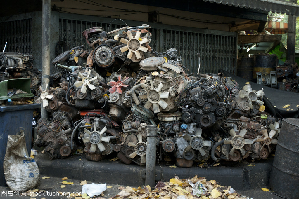 汽車的發動機廢金屬